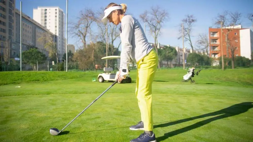 Advantages of high hand golf swing for Women Golfers